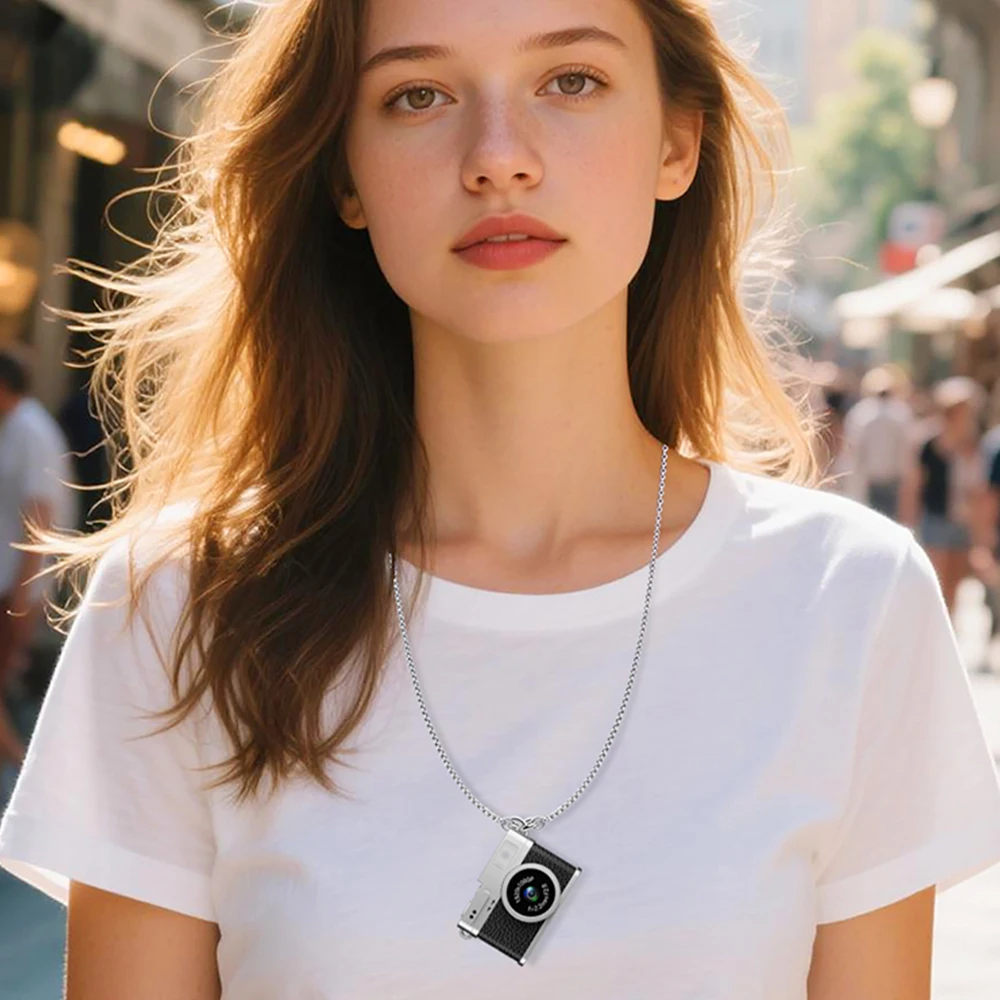 PikuCam Classic™ – Keychain Camera - Image 1